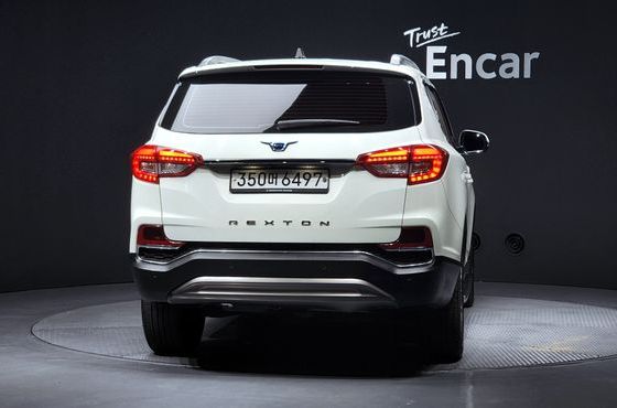 Ssangyong Rexton Diesel 2.2 4WD White Edition — пробег 76 810 км — фото 4 из 5
