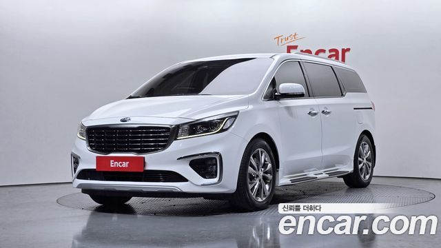 Kia Carnival 9-Seater Prstige — пробег 151 647 км — фото 1 из 5