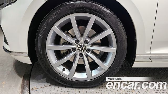 Volkswagen Passat 2.0 TDI Prestige — пробег 38 584 км — фото 5 из 5
