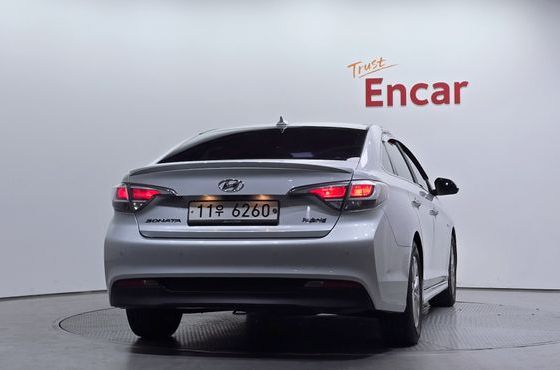 Hyundai Sonata 2.0 HEV Modern — пробег 127 088 км — фото 4 из 5
