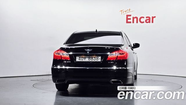 Hyundai Genesis из Кореи Encar