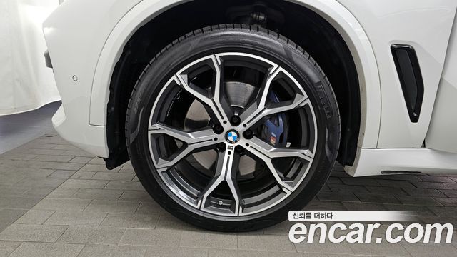 BMW X5 xDrive 30d M Sport — пробег 94 938 км — фото 5 из 5