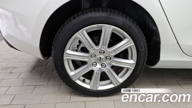 Volvo V40 из Кореи Encar