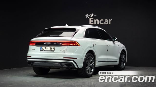 Audi Q8 50 TDI Quattro Premium — пробег 169 228 км — фото 2 из 5