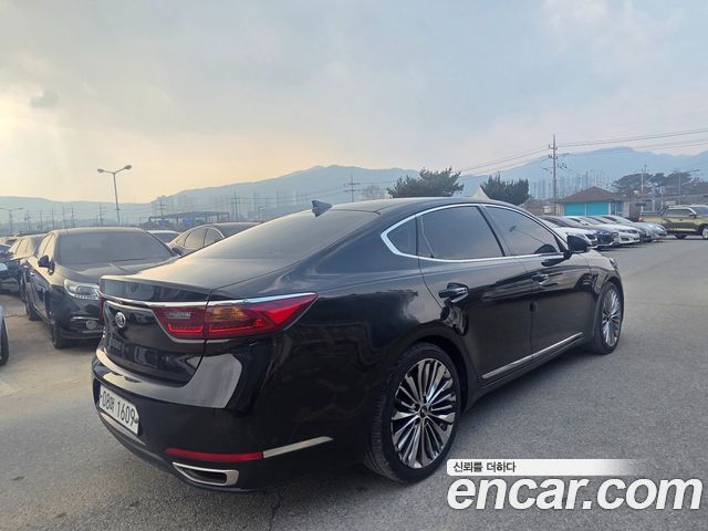 Kia K7 из Кореи Encar