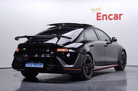 Hyundai Ioniq6 N — пробег 9 889 км — фото 2 из 5