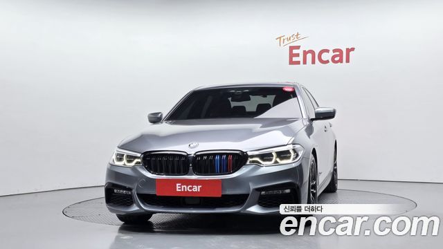 BMW 5-Series 520d xDrive M Sport Package Plus — пробег 80 217 км — фото 3 из 5