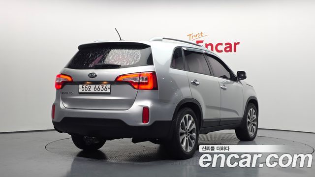 Kia Sorento Diesel 2.0 2WD Trendy — пробег 113 048 км — фото 2 из 5