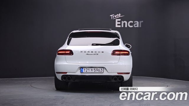 Porsche Macan 3.0 GTS 95B — пробег 71 501 км — фото 4 из 5