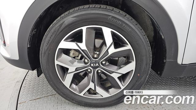 Kia Sportage из Кореи Encar