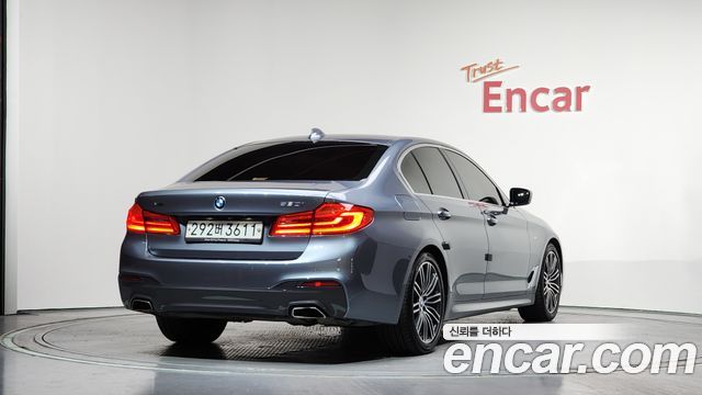 BMW 5-Series 530i xDrive M Sport Package Plus — пробег 124 713 км — фото 2 из 5