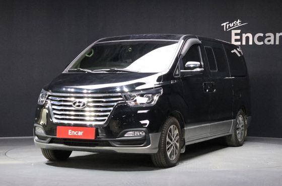 Hyundai Starex Urban 9-Seater Exclusive — пробег 96 590 км — фото 1 из 5