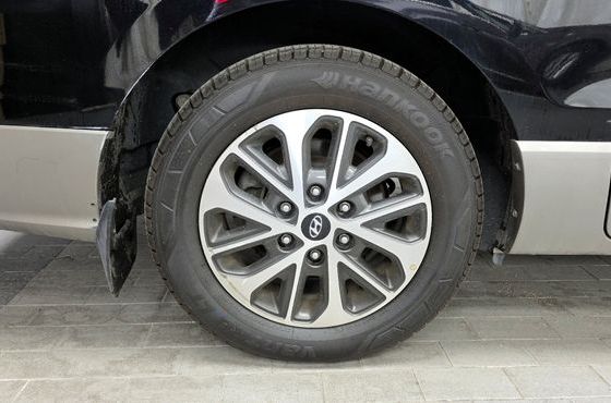 Hyundai Starex Urban 9-Seater Exclusive — пробег 96 590 км — фото 5 из 5
