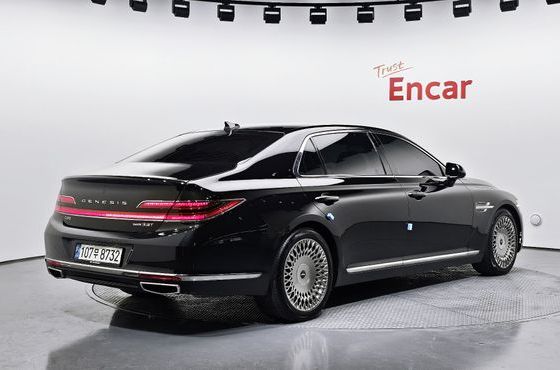 Genesis G90 3.3 T AWD Premium Luxury — пробег 176 619 км — фото 2 из 5