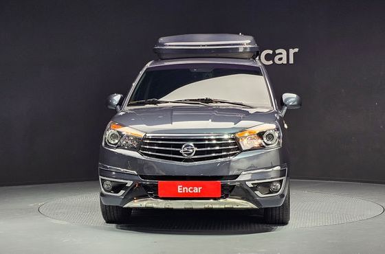 Ssangyong KORANDO 4WD Outdoor Edition 9-seater — пробег 146 367 км — фото 3 из 5