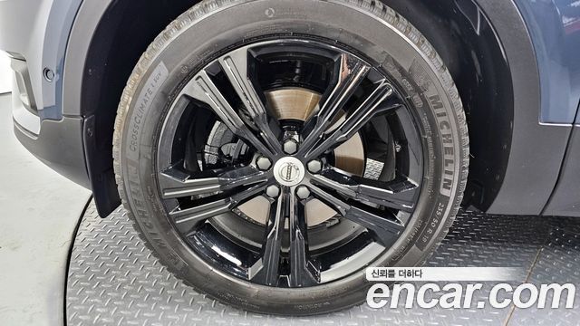 Volvo XC40 из Кореи Encar