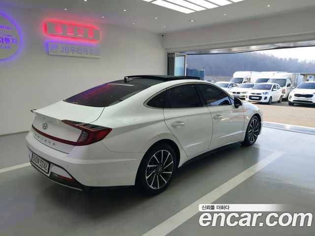 Hyundai Sonata 2.0 Inspiration — пробег 61 832 км — фото 5 из 5