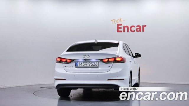 Hyundai AVANTE из Кореи Encar
