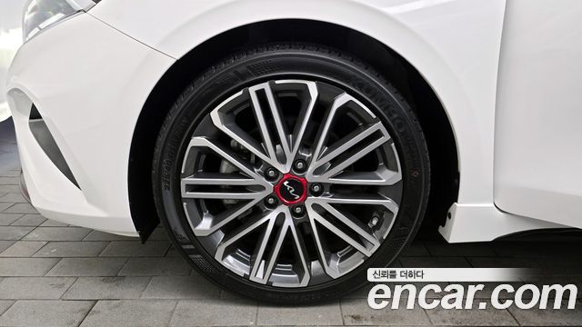 Kia K3 1.6 Turbo GT 5Door Signature — пробег 30 768 км — фото 5 из 5
