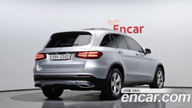 Mercedes-Benz GLC-Class GLC220 d 4MATIC — пробег 50 489 км — фото 2 из 5