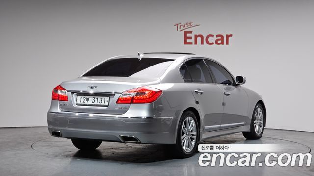 Hyundai Genesis из Кореи Encar