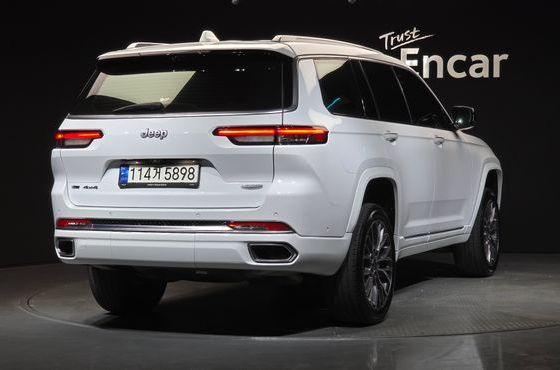 Jeep Cherokee L 3.6 Summit Reserve — пробег 120 370 км — фото 2 из 5