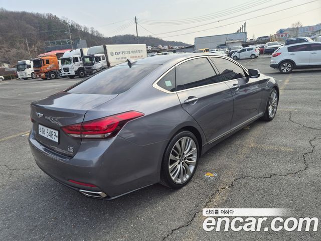 Hyundai Genesis из Кореи Encar