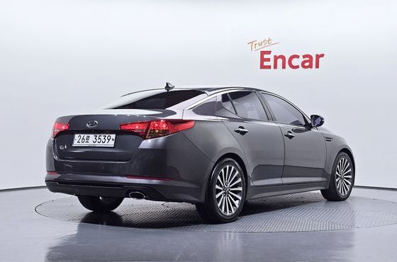 Kia K5 2.0 Deluxe — пробег 81 783 км — фото 2 из 5