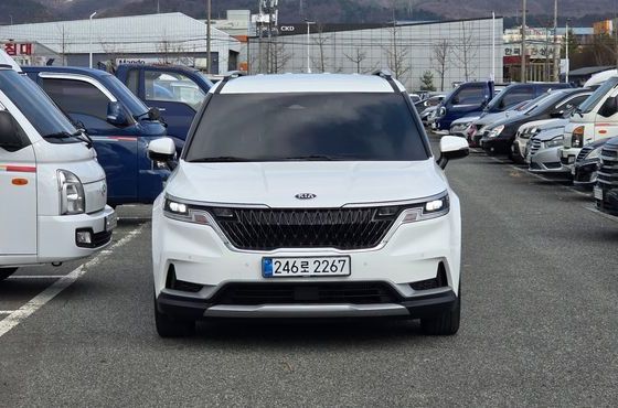 Kia Carnival 9-Seater Prestige — пробег 78 395 км — фото 3 из 5