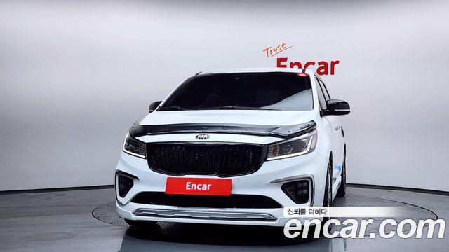 Kia Carnival из Кореи Encar