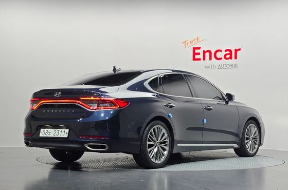 Hyundai Grandeur 3.0 Exclusive Special — пробег 115 188 км — фото 2 из 5