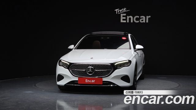 Mercedes-Benz E-Class из Кореи Encar