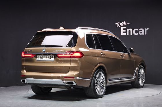 BMW X7 xDrive 30d Design Pure Excellent 6-Seater — пробег 120 941 км — фото 2 из 5