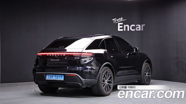 Porsche Macan 4S — пробег 10 513 км — фото 2 из 5