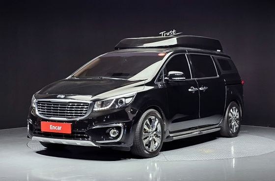 Kia Carnival 9-seater Noblesse — пробег 161 194 км — фото 1 из 5