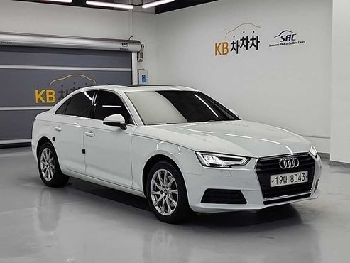 Audi A4 30 TDI — пробег 34 533 км — фото 4 из 5