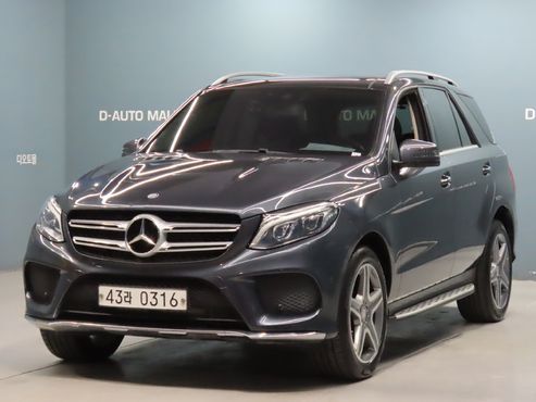 Mercedes-Benz GLE-Class GLE350 d 4MATIC — пробег 143 311 км — фото 1 из 5