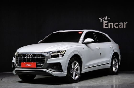 Audi Q8 45 TDI Quattro Premium — пробег 80 862 км — фото 1 из 5