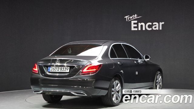 Mercedes-Benz C-Class из Кореи Encar
