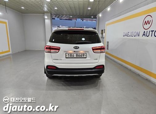 Kia Sorento Diesel 2.0 2WD Prestige — пробег 141 693 км — фото 3 из 5