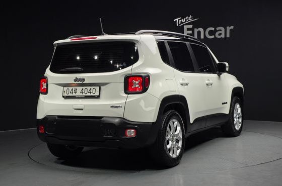 Jeep Renegade 2.4 Longitude High — пробег 105 989 км — фото 2 из 5