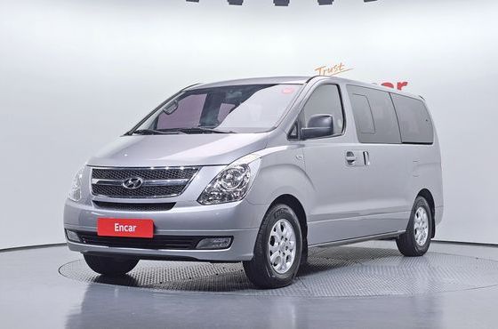 Hyundai Starex 12-Seater Wagon CVX Luxury — пробег 205 081 км — фото 1 из 5