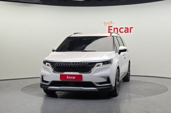 Kia Carnival 9-Seater Prestige — пробег 51 410 км — фото 3 из 5