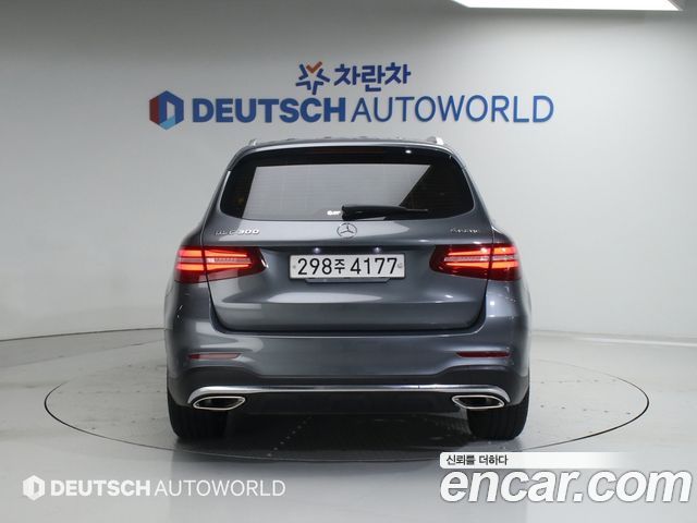 Mercedes-Benz GLC-Class GLC300 4MATIC AMG Line — пробег 29 998 км — фото 4 из 5
