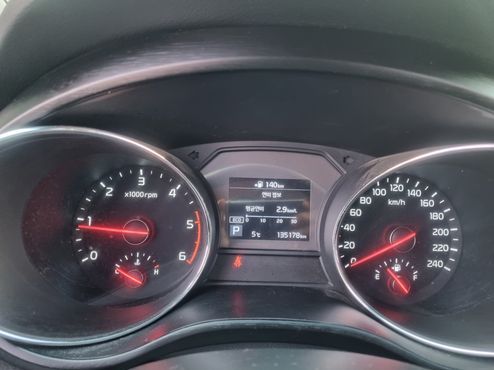 Kia Carnival 9-Seater Prstige — пробег 135 247 км — фото 5 из 5