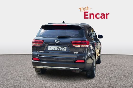 Kia Sorento Diesel 2.2 4WD Noblesse Special — пробег 189 963 км — фото 4 из 5