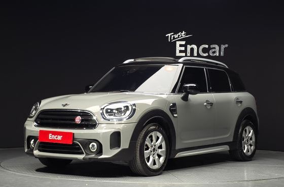 Mini Countryman Standard 2nd — пробег 45 503 км — фото 1 из 5