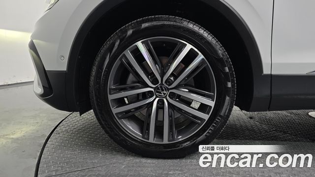 Volkswagen Tiguan из Кореи Encar