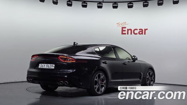 Kia Stinger из Кореи Encar
