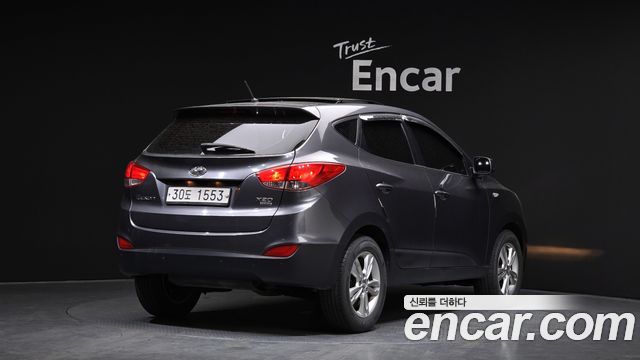 Hyundai Tucson Diesel 2WD X20 Luxury — пробег 140 581 км — фото 2 из 5